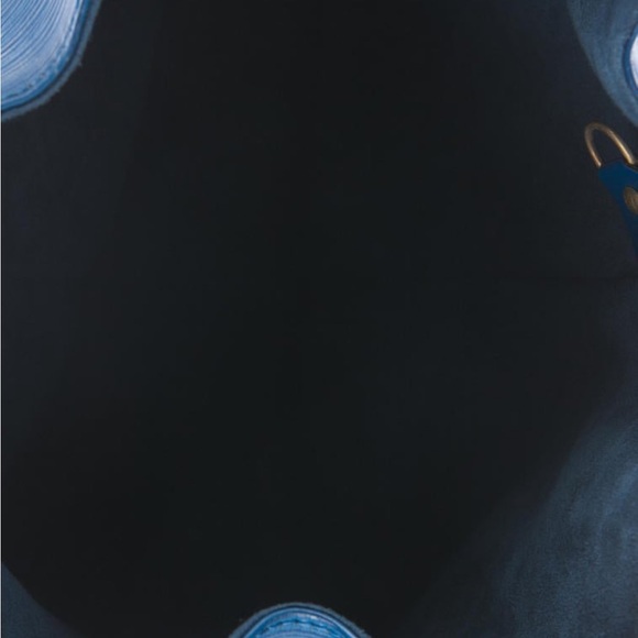 Louis Vuitton main image 7